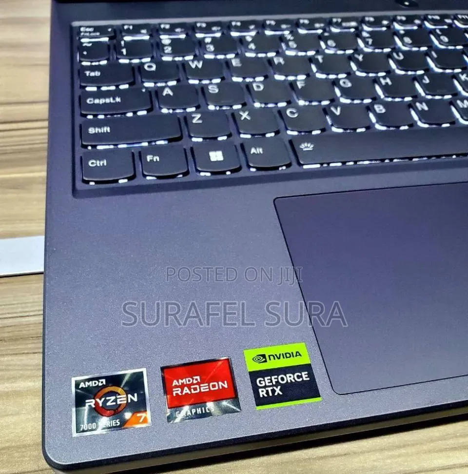 New Laptop Lenovo Legion 5 16GB AMD Ryzen 7 SSD 512GB