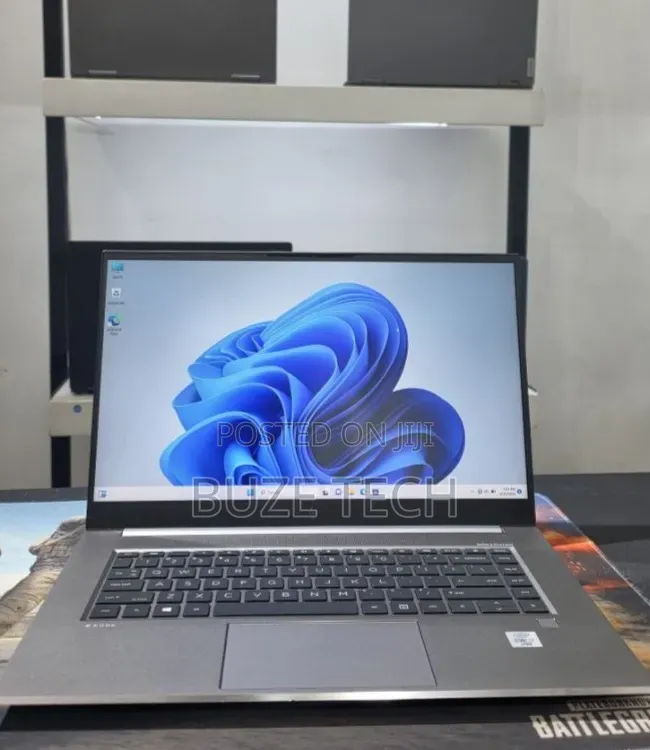 New Laptop HP Zbook Studio G7 32GB Intel Core i7 SSD 512GB