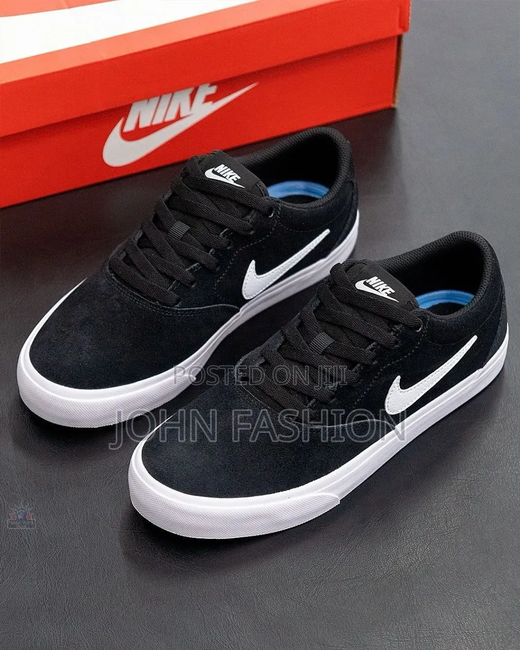 Nike SB Charge Suede Skate Shoes