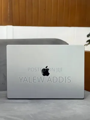 New Laptop Apple MacBook Pro 2021 M1 32GB Apple M1 SSD 512GB