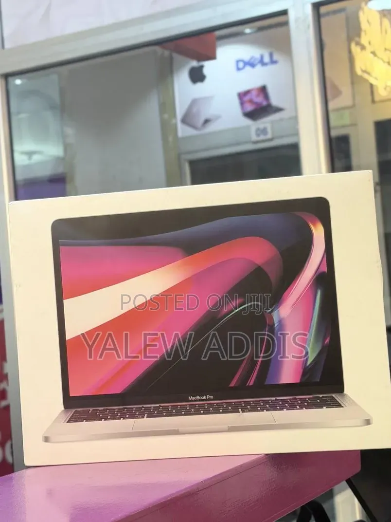 New Laptop Apple MacBook Pro 2020 M1 8GB Apple M1 SSD 512GB