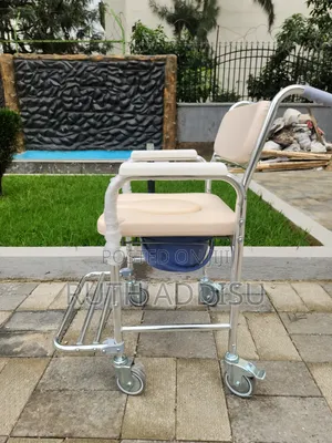Commode Wheelchair朱紅wheelchair Commode輕微commode Wheelchair袍我wheelchair