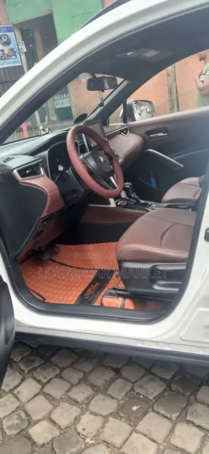Toyota Corolla Cross 2022 White