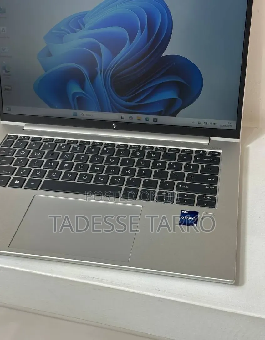 New Laptop HP EliteBook 840 G10 16GB Intel Core i7 SSD 512GB