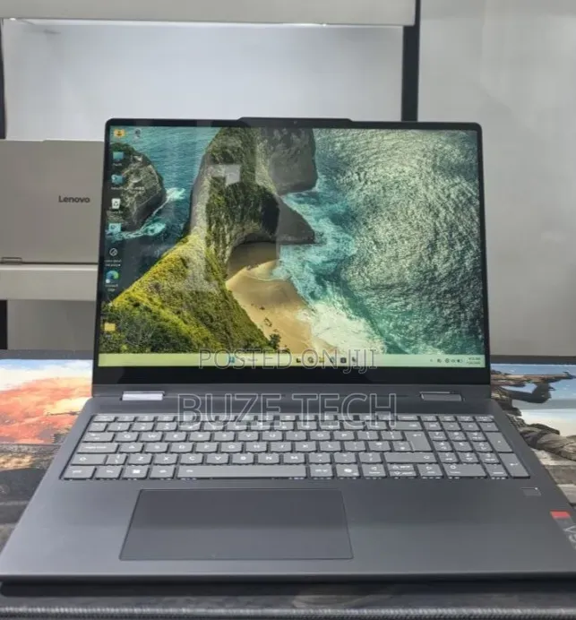 New Laptop Lenovo 16GB Intel Core Ultra 5 SSD 512GB