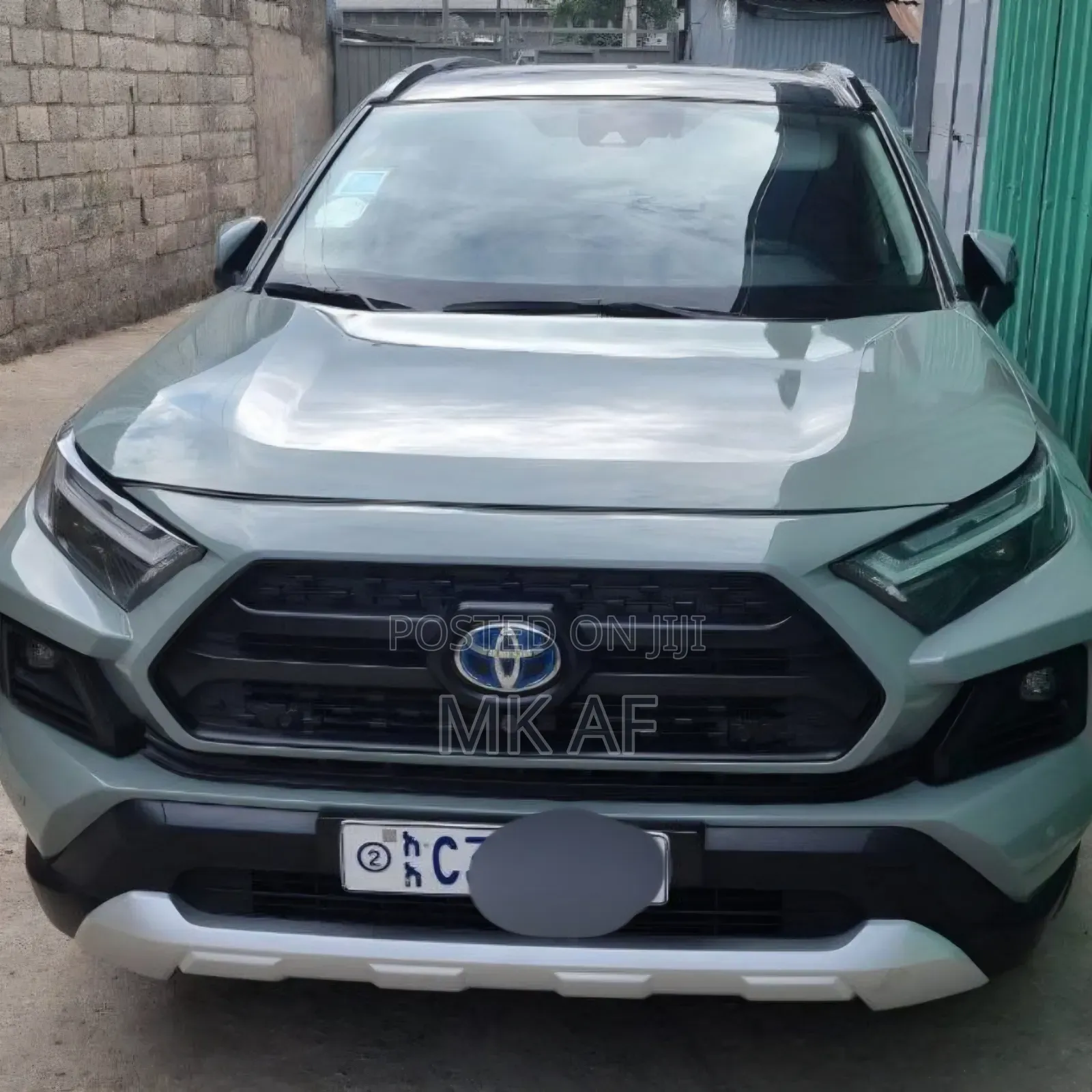 Toyota RAV4 2022 Green