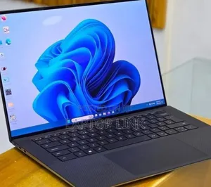 New Laptop Dell Precision 5560 16GB Intel Core i9 SSD 512GB