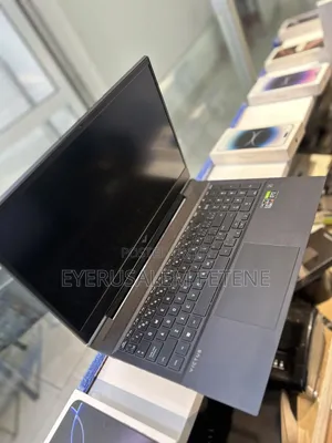 New Laptop 4GB AMD Ryzen 7 SSD 1T