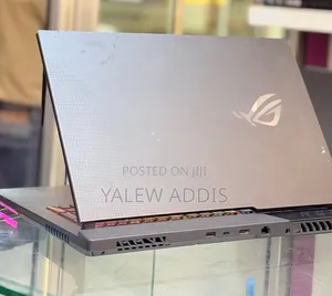 New Laptop Asus ROG Strix G17 16GB AMD Ryzen 7 SSD 512GB