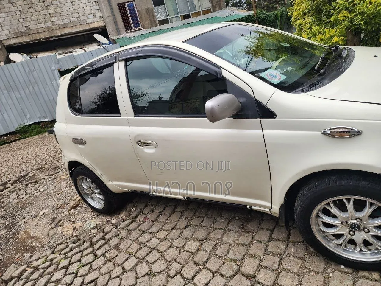 Toyota Yaris 2004 White