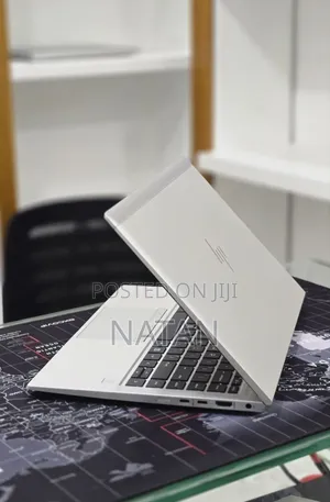 New Laptop HP EliteBook 840 G7 16GB AMD Ryzen 7 SSD 512GB