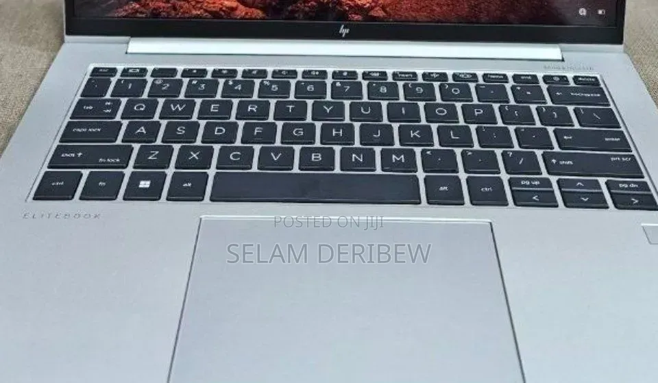 New Laptop HP EliteBook 840 G10 16GB Intel Core i7 SSD 512GB
