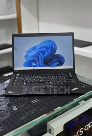 New Laptop Lenovo ThinkPad T14 16GB AMD Ryzen 5 SSD 512GB
