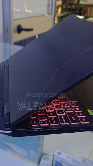 New Laptop Acer Nitro V 15 16GB Intel Core i7 SSD 512GB