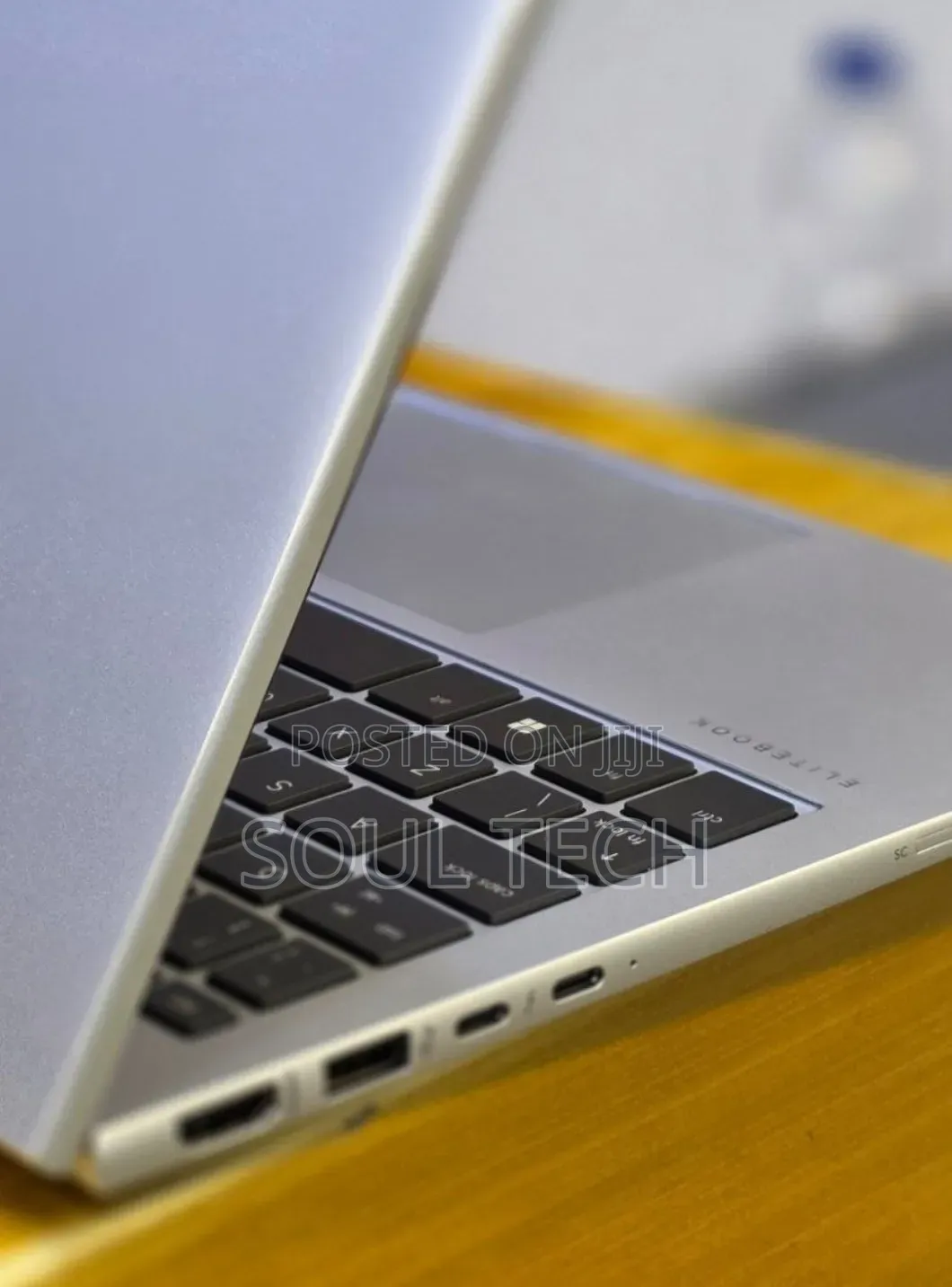 New Laptop HP Elitebook 830 G11 16GB Intel Core Ultra 7 SSD 512GB