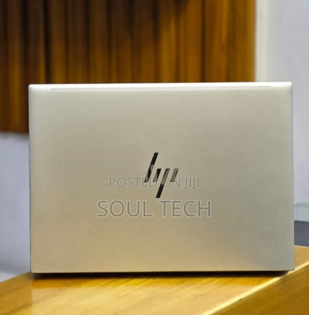 New Laptop HP Elitebook 830 G11 16GB Intel Core Ultra 7 SSD 512GB
