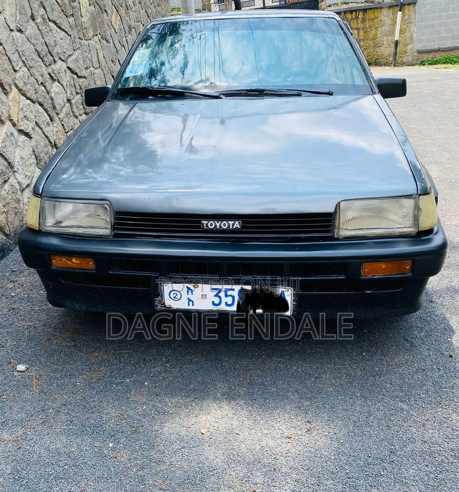 Toyota Corolla 1987 Gray