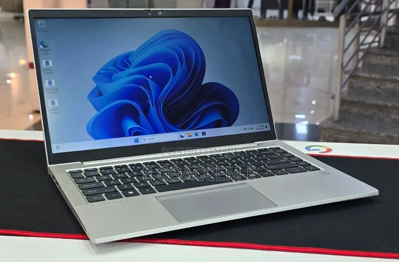 New Laptop HP 16GB Intel Core i5 SSD 512GB