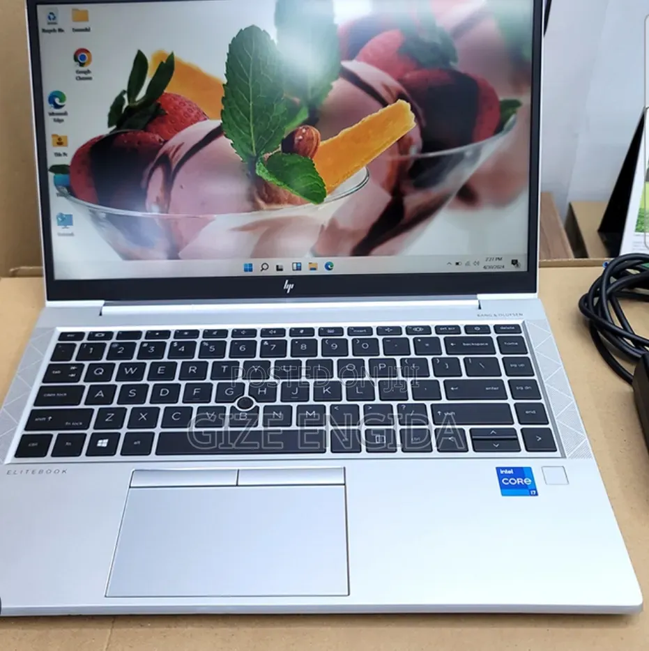 New Laptop HP EliteBook 840 G8 16GB Intel Core i7 SSD 512GB