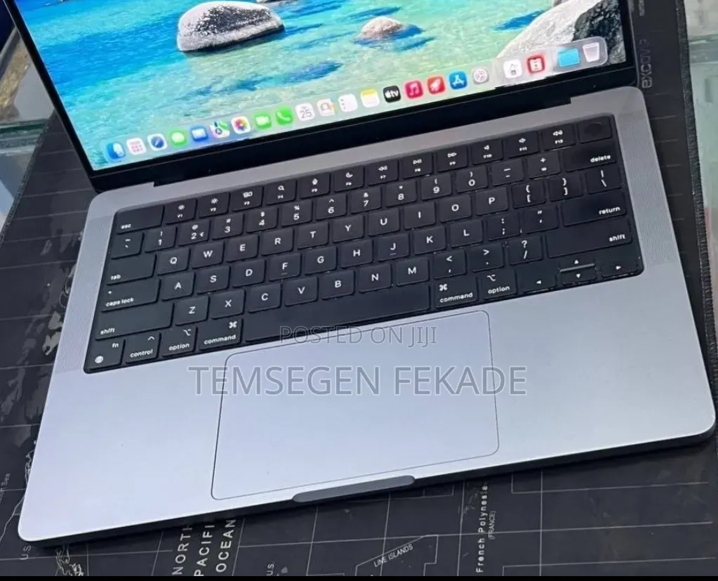 New Laptop Apple MacBook Pro 2021 M1 16GB Apple M1 Pro SSD 512GB