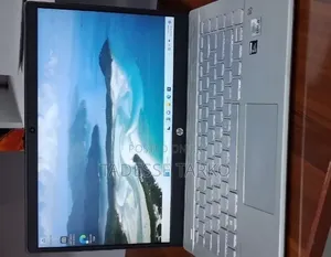 New Laptop HP Pavilion 14 8GB Intel Core i5 SSD 512GB
