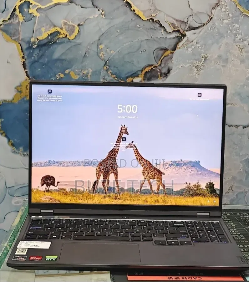 New Laptop Lenovo 16GB AMD Ryzen 7 SSD 512GB