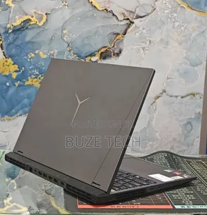 New Laptop Lenovo 16GB AMD Ryzen 7 SSD 512GB