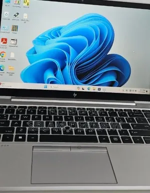 New Laptop HP EliteBook 840 G8 16GB Intel Core i7 SSD 512GB