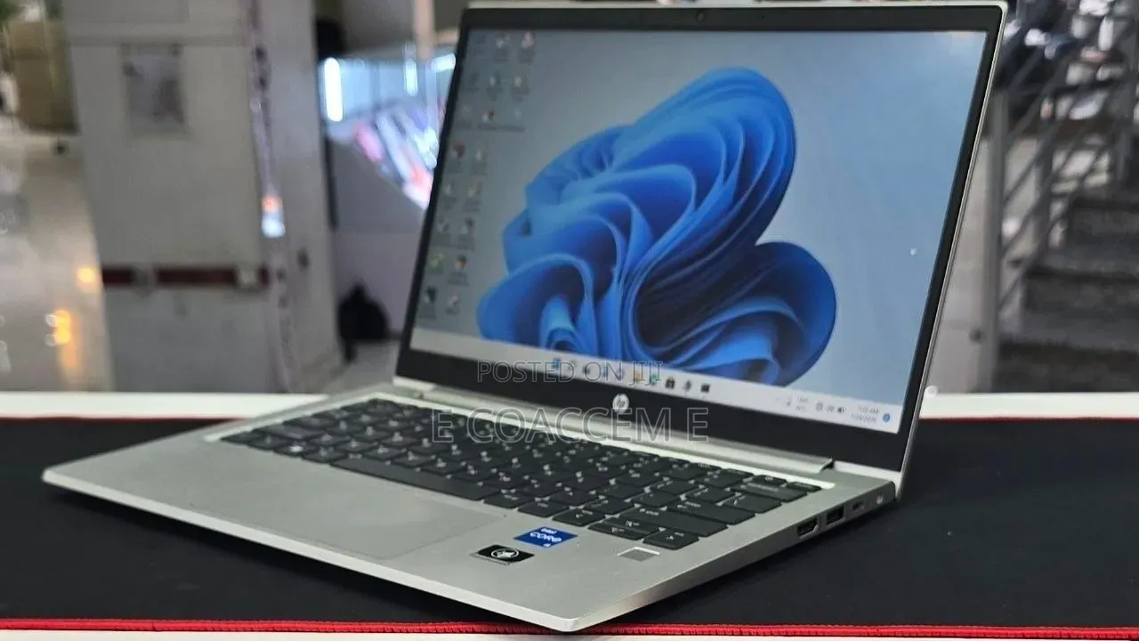 New Laptop HP 16GB Intel Core i5 SSD 512GB