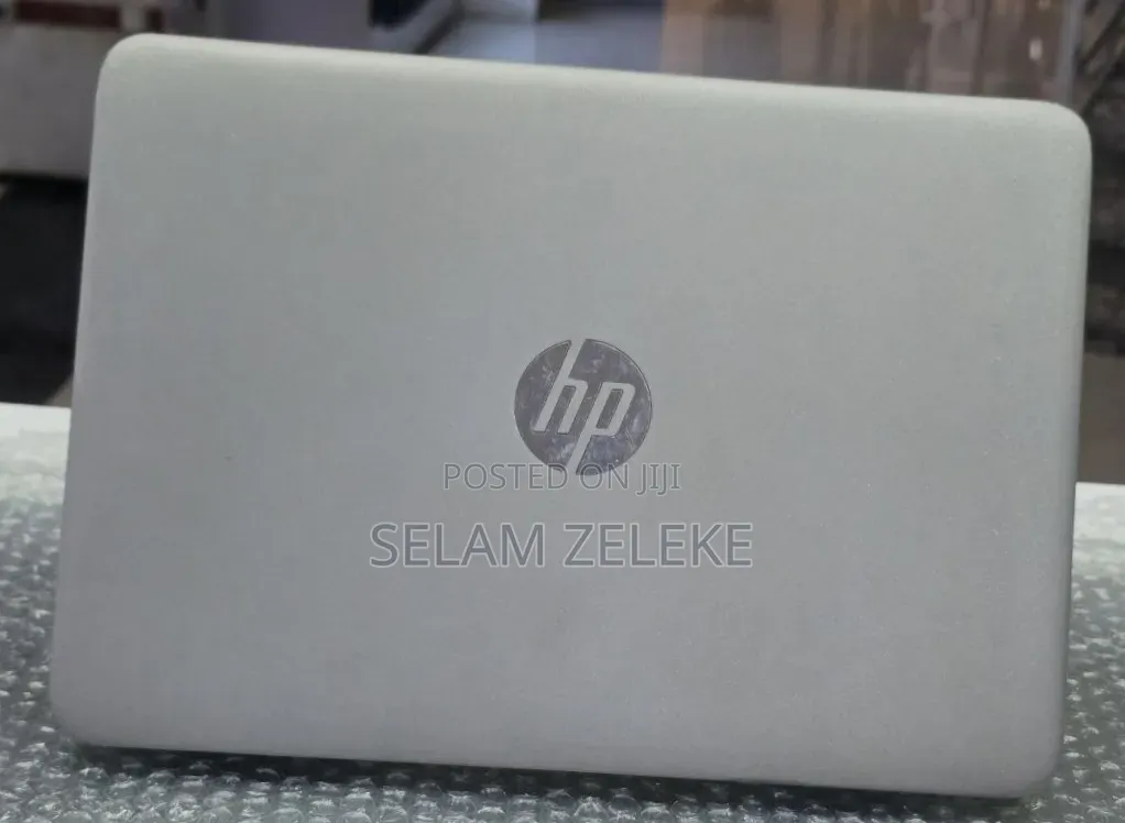 New Laptop HP EliteBook 820 G3 8GB Intel Core i5 HDD 1T