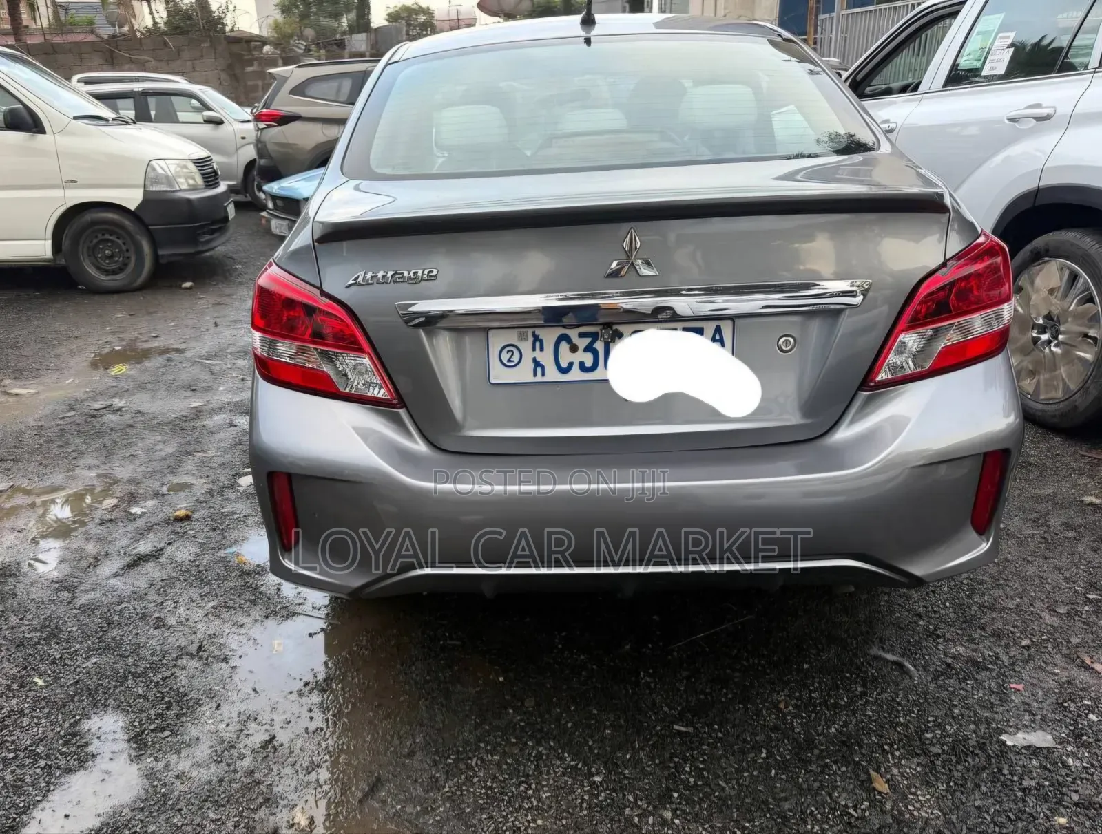 Mitsubishi Attrage 2022 Gray