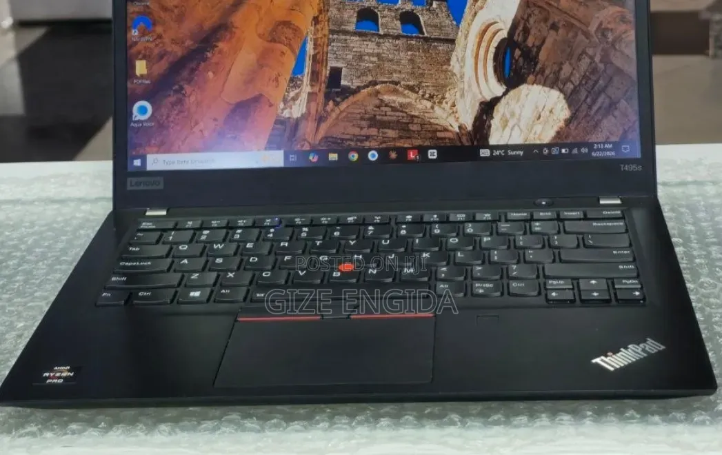New Laptop Lenovo ThinkPad t495s 16GB AMD Ryzen 7 SSD 512GB
