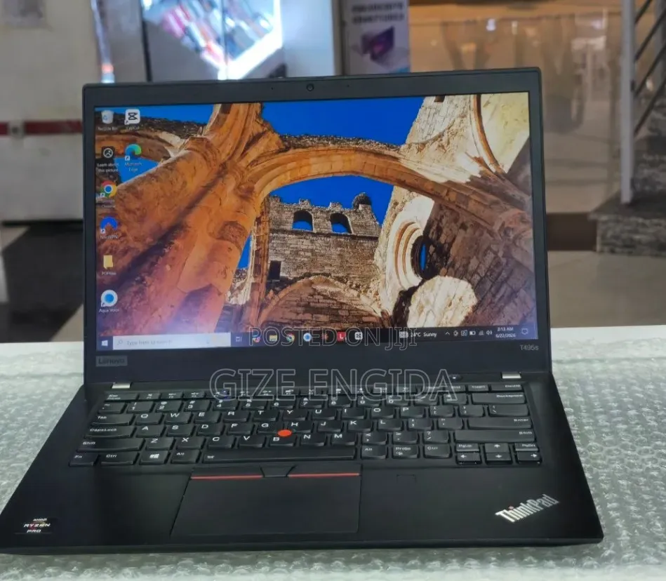 New Laptop Lenovo ThinkPad t495s 16GB AMD Ryzen 7 SSD 512GB