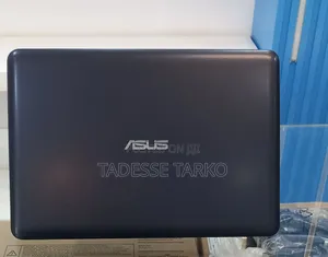 New Laptop Asus 8GB AMD SSD 256GB