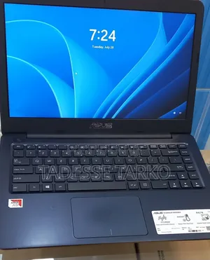 New Laptop Asus 8GB AMD SSD 256GB