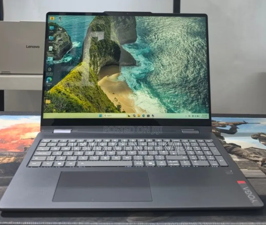 New Laptop Lenovo 16GB Intel Core Ultra 5 SSD 512GB