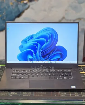 New Laptop Dell XPS 15 9510 16GB Intel Core i5 SSD 512GB