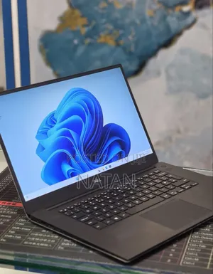 New Laptop Dell XPS 15 9510 16GB Intel Core i5 SSD 512GB