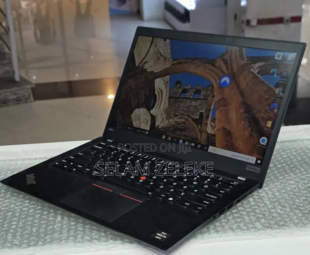 New Laptop Lenovo ThinkPad t495s 16GB AMD Ryzen 7 SSD 512GB