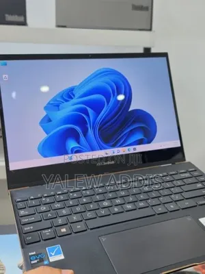 New Laptop Asus ZenBook UX330UA 16GB Intel Core i7 SSD 512GB