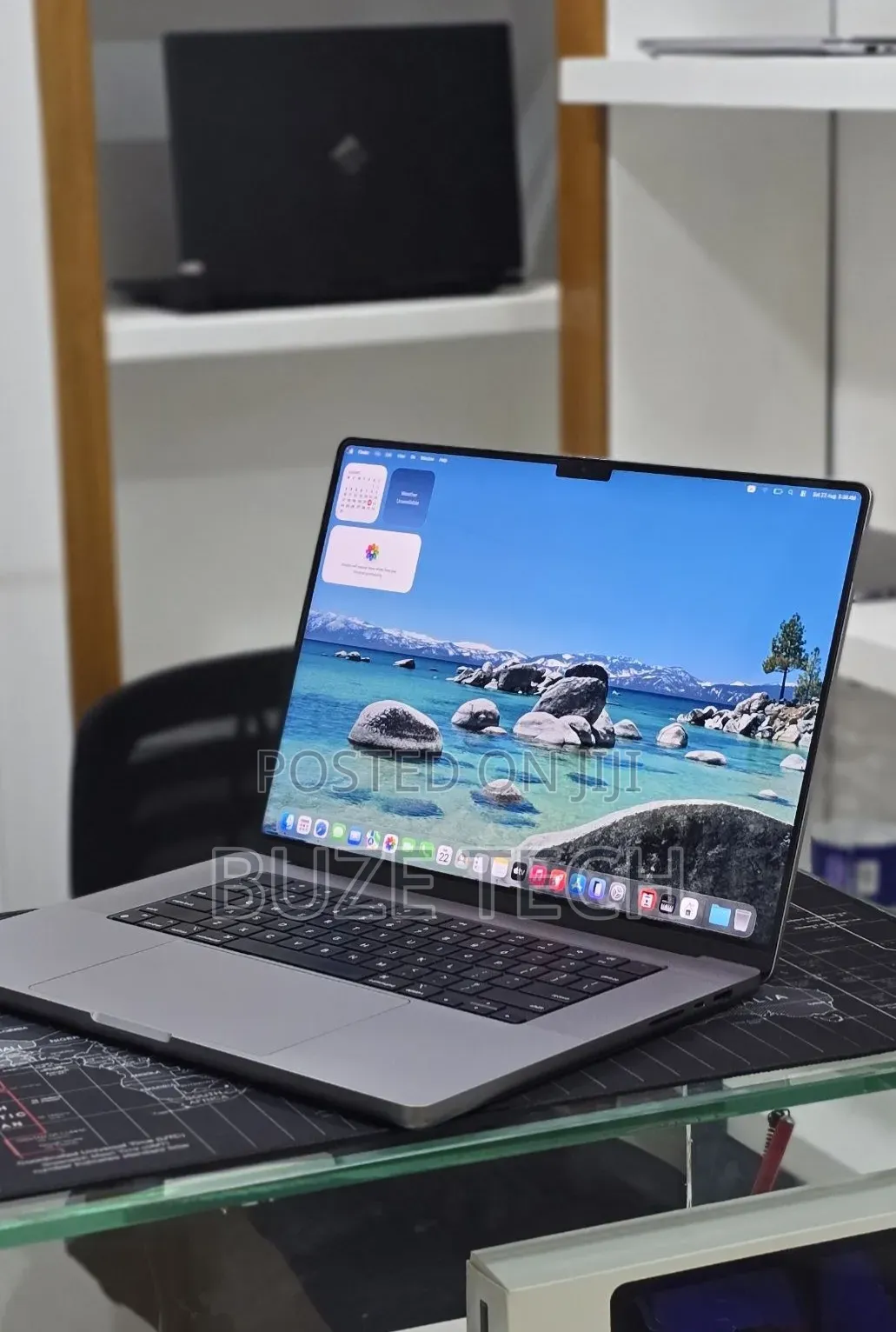 New Laptop Apple MacBook Pro 2021 M1 Max 32GB Apple M1 Max SSD 512GB