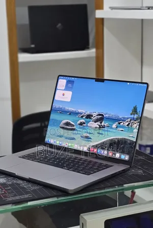 New Laptop Apple MacBook Pro 2021 M1 Max 32GB Apple M1 Max SSD 512GB