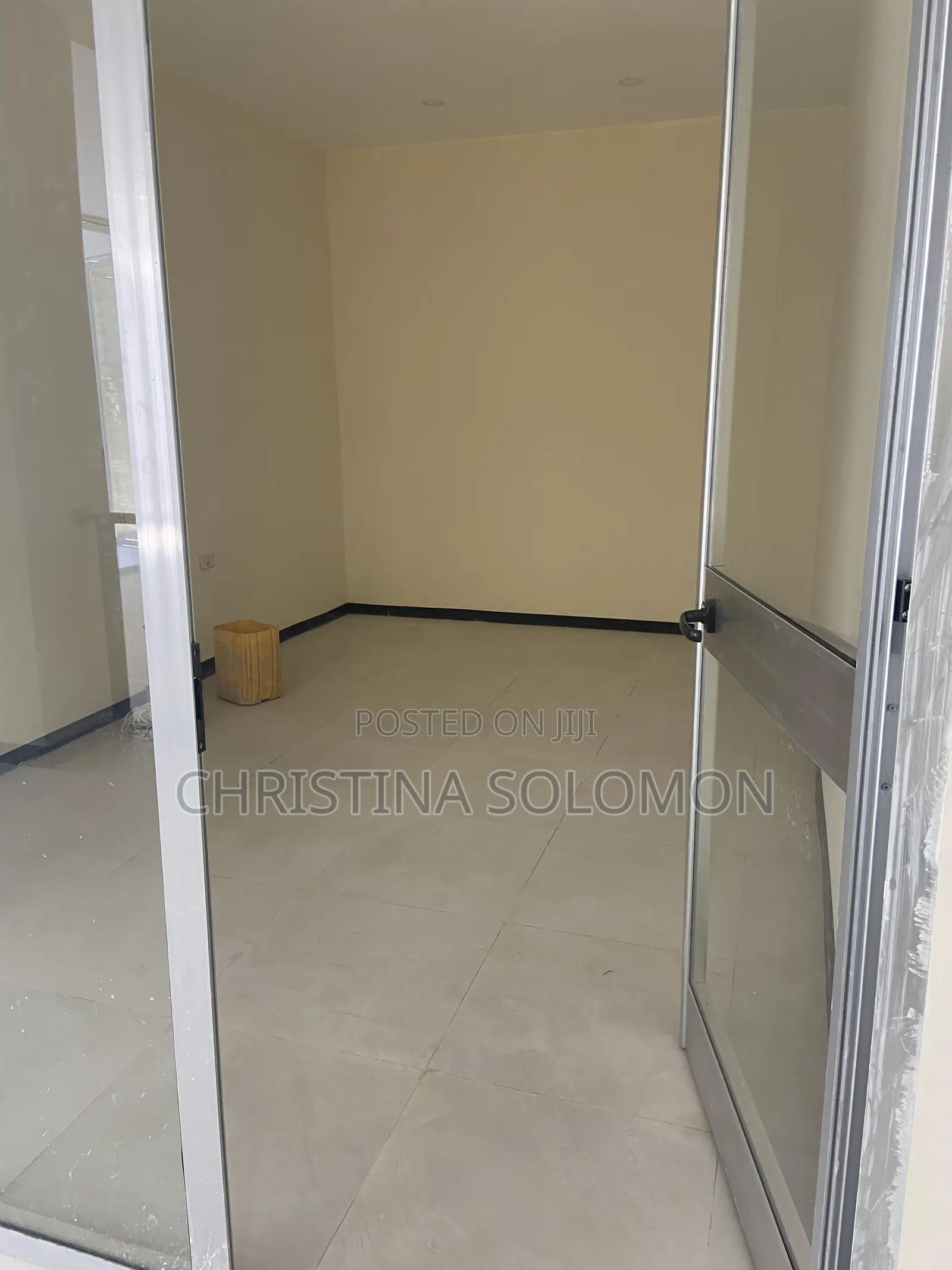 Commercial Shop for Sale