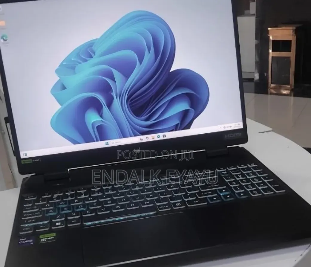 New Laptop Acer Predator Helios Neo 16 16GB Intel Core i9 SSD 1T