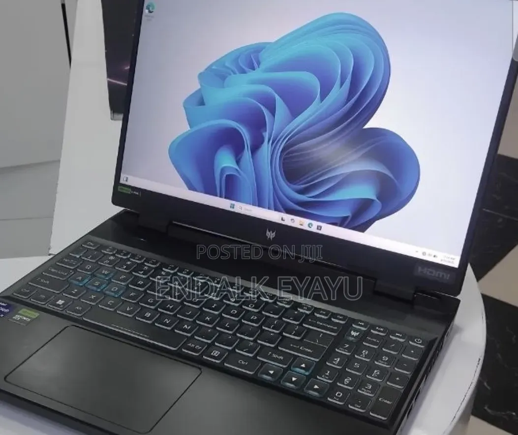 New Laptop Acer Predator Helios Neo 16 16GB Intel Core i9 SSD 1T
