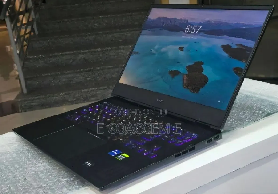 New Laptop HP 16GB Intel Core i7 SSD 512GB