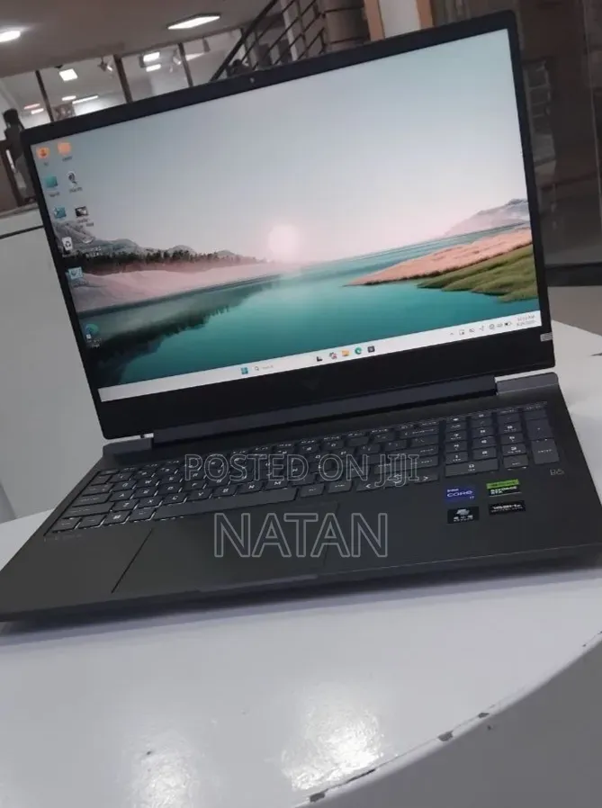 New Laptop HP Victus 16 16GB Intel Core i7 SSD 512GB