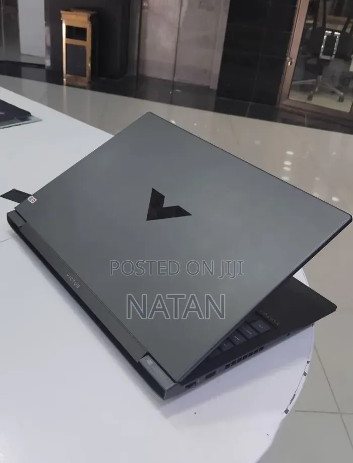 New Laptop HP Victus 16 16GB Intel Core i7 SSD 512GB