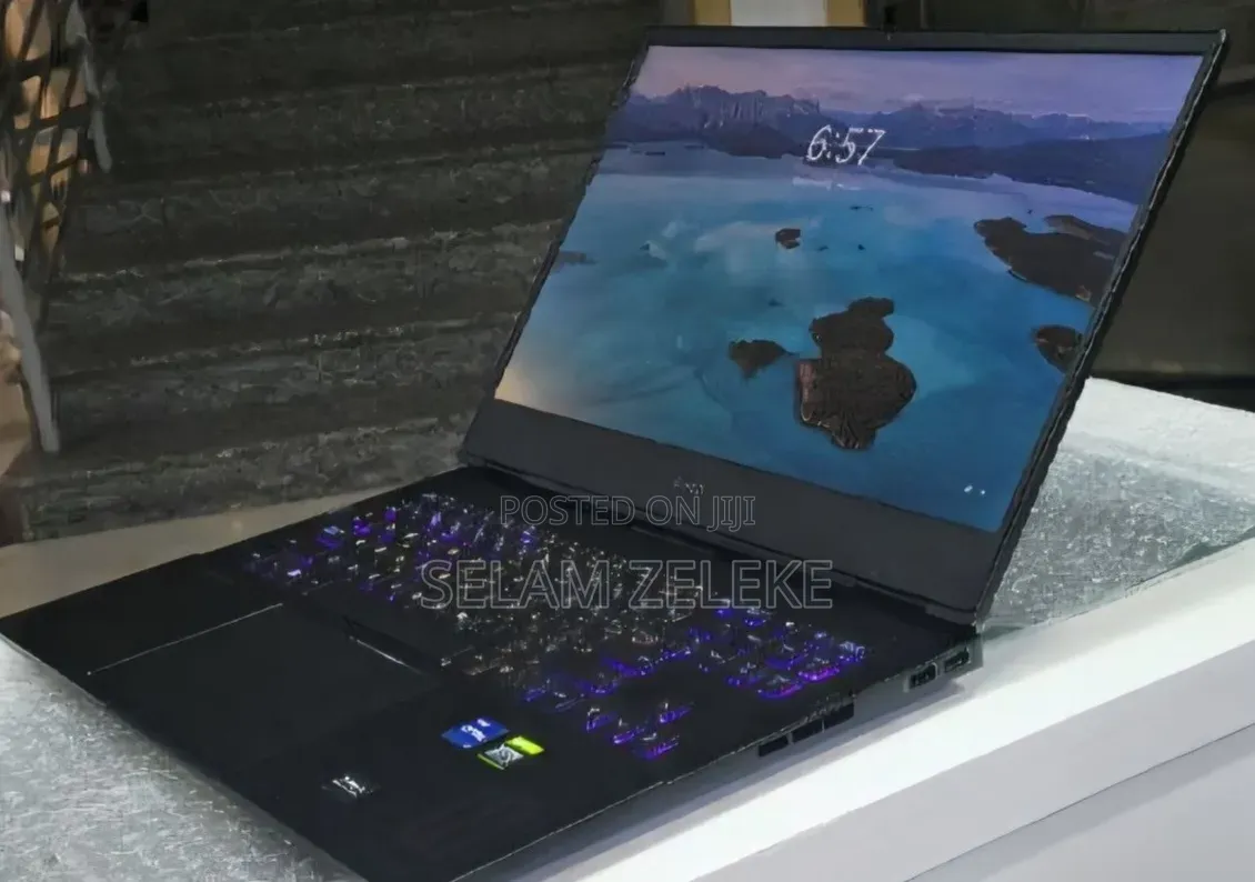 New Laptop HP Omen 16 16GB Intel Core i7 SSD 512GB