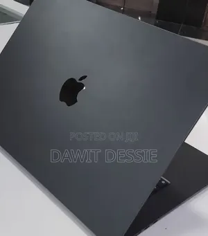 New Laptop Apple MacBook Air 2026 M5 16GB Apple M5 SSD 512GB